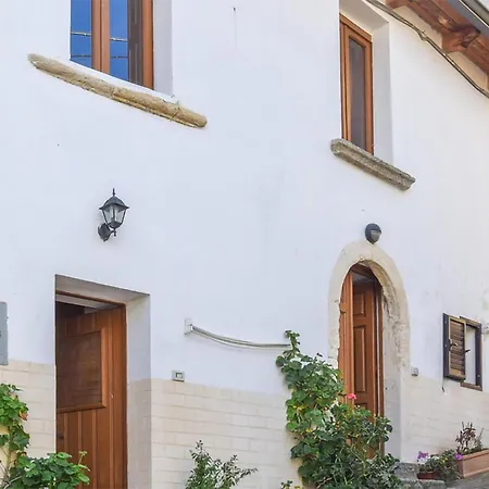 Appartamento 1 Bedroom Amazing In Zambrone