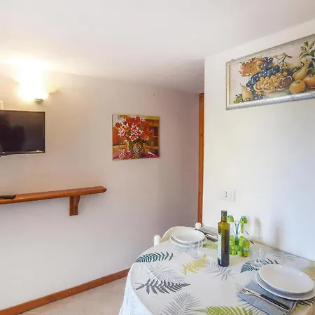 Appartamento 1 Bedroom Amazing In *