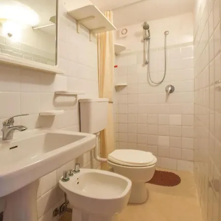 1 Bedroom Amazing In *