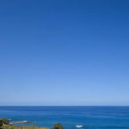 1 Bedroom Amazing In Apartment *